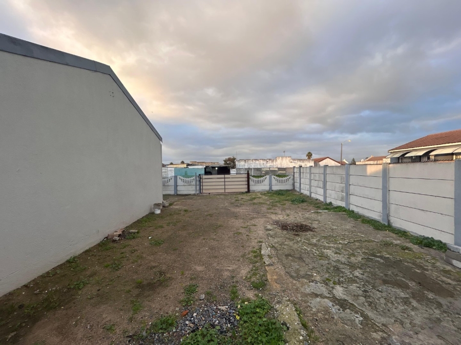 To Let 2 Bedroom Property for Rent in Heather Park Western Cape